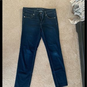 Mid rise American eagle skinny jeans